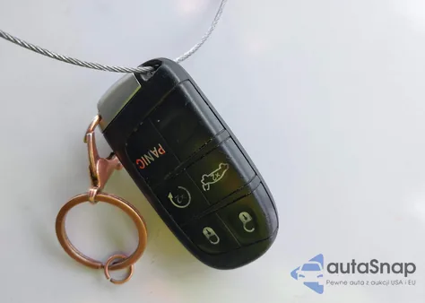 2013 Chrysler 300C Awd z USA, uszkodzony, nr VIN 2C3CCAKT2DH710184